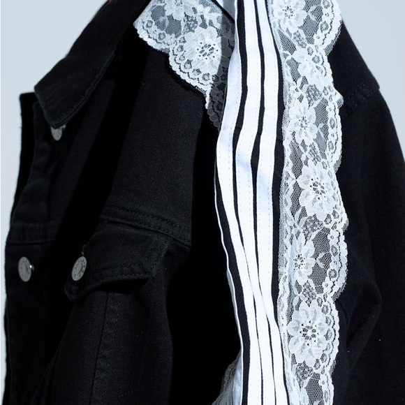 Akira Lace Denim Jacket - Picture 10 of 10